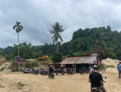 Sisir Lokasi Tambang Lakukan Penertiban, Warga Desa Temukan Sejumlah Alat Berat