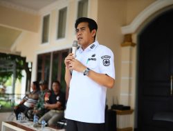 Bupati Parimo Lepas 23 Atlet LEMKARI Berlaga di Kejuaraan Wadokai Day