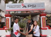 PSI Parimo Serahkan 200 Bibit Durian Montong Untuk Perkuat Kemandirian Ekonomi Kader