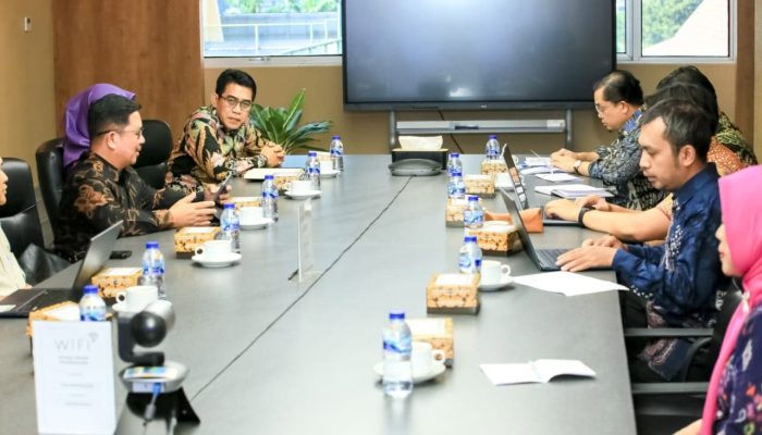Bupati Parimo Jemput Bola ke Kemendikdasmen, Perjuangkan Percepatan Peningkatan Mutu Pendidikan
