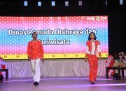 Fashion Show Batik Saga Semarakkan HUT ke-81 RI di Parimo