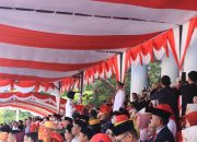 Bupati Parimo Pimpin Upacara HUT ke-81 RI, Sejumlah Penghargaan dan Bantuan Diserahkan