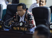 Anggota DPRD Parimo Soroti Kedisiplinan Aparatur Sekretariat Jelang Rapat Paripurna