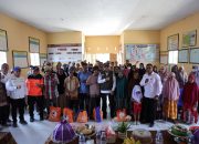 Bupati Erwin Salurkan Bantuan untuk Warga Terdampak Banjir di Enam Desa Toribulu